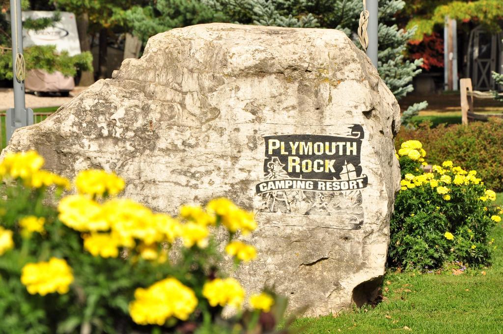 Plymouth Rock Camping Resort Rustic Cabin Elkhart Lake Extérieur photo